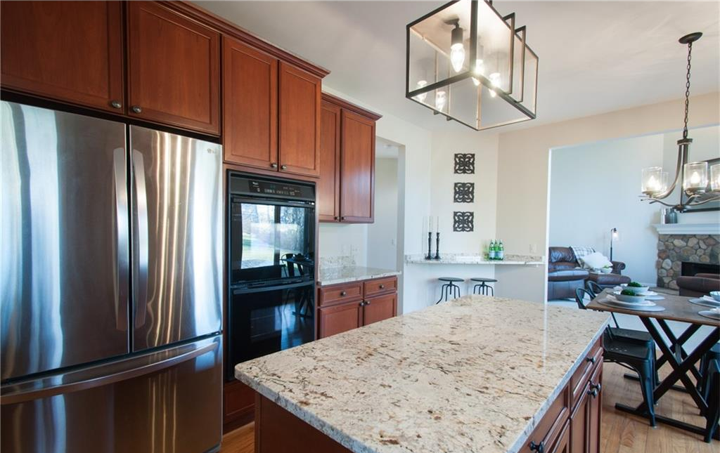 47320 Autumn Park Crt, Novi, MI 48374